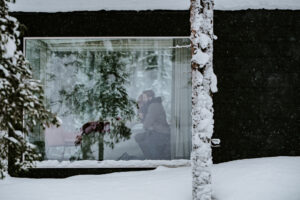 Akaslompolo Finland Winter engagement at glass cabin