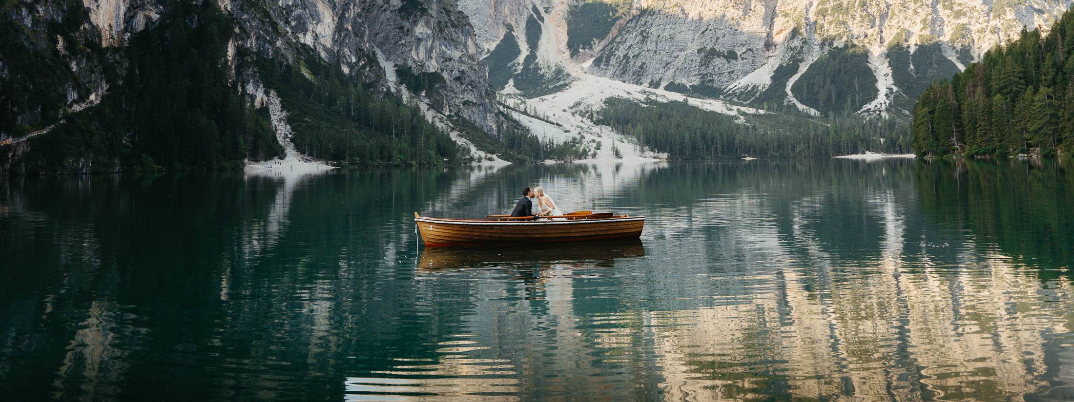 Lago di Braies, one of the best places to Propose in Europe
